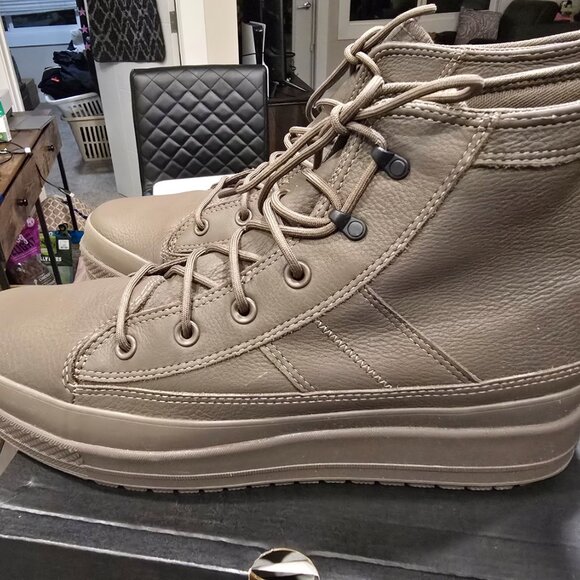 Size 12 - Converse Chuck Taylor All Star Equip Waterproof High Truffle BOOTS NEW - Picture 6 of 15